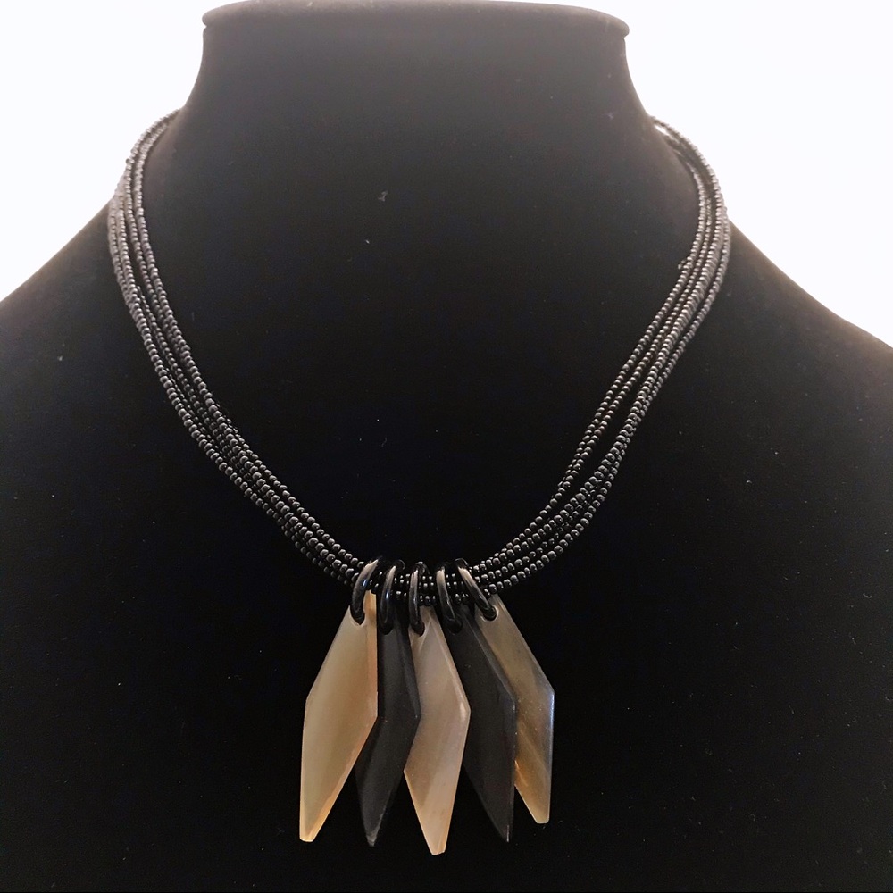 Water Buffalo Horn Necklace NWOT